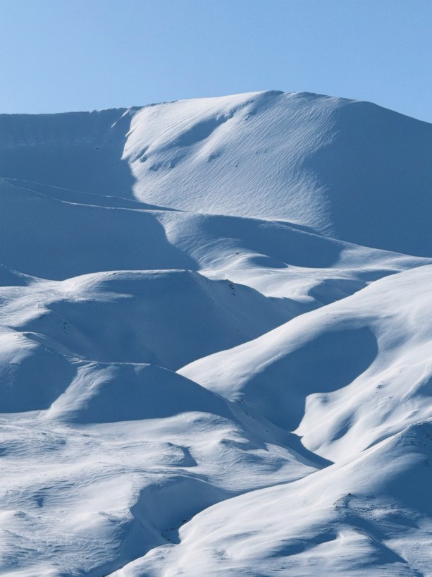 WHITE MOUNTAINS NORTH ICELAND